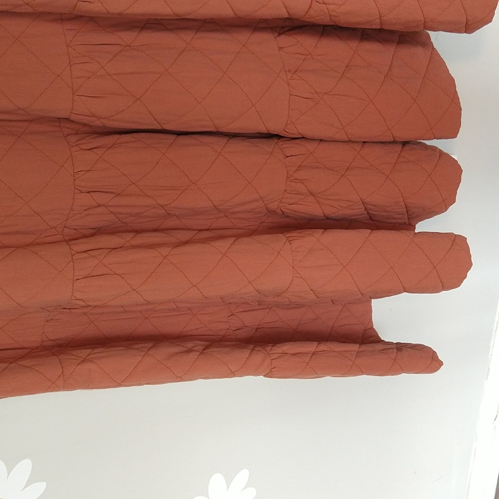 Madewell Quilted Aidy Square-Neck Puffed Sleeve Tiered Midi Dress Warm Umber - Picture 13 of 16